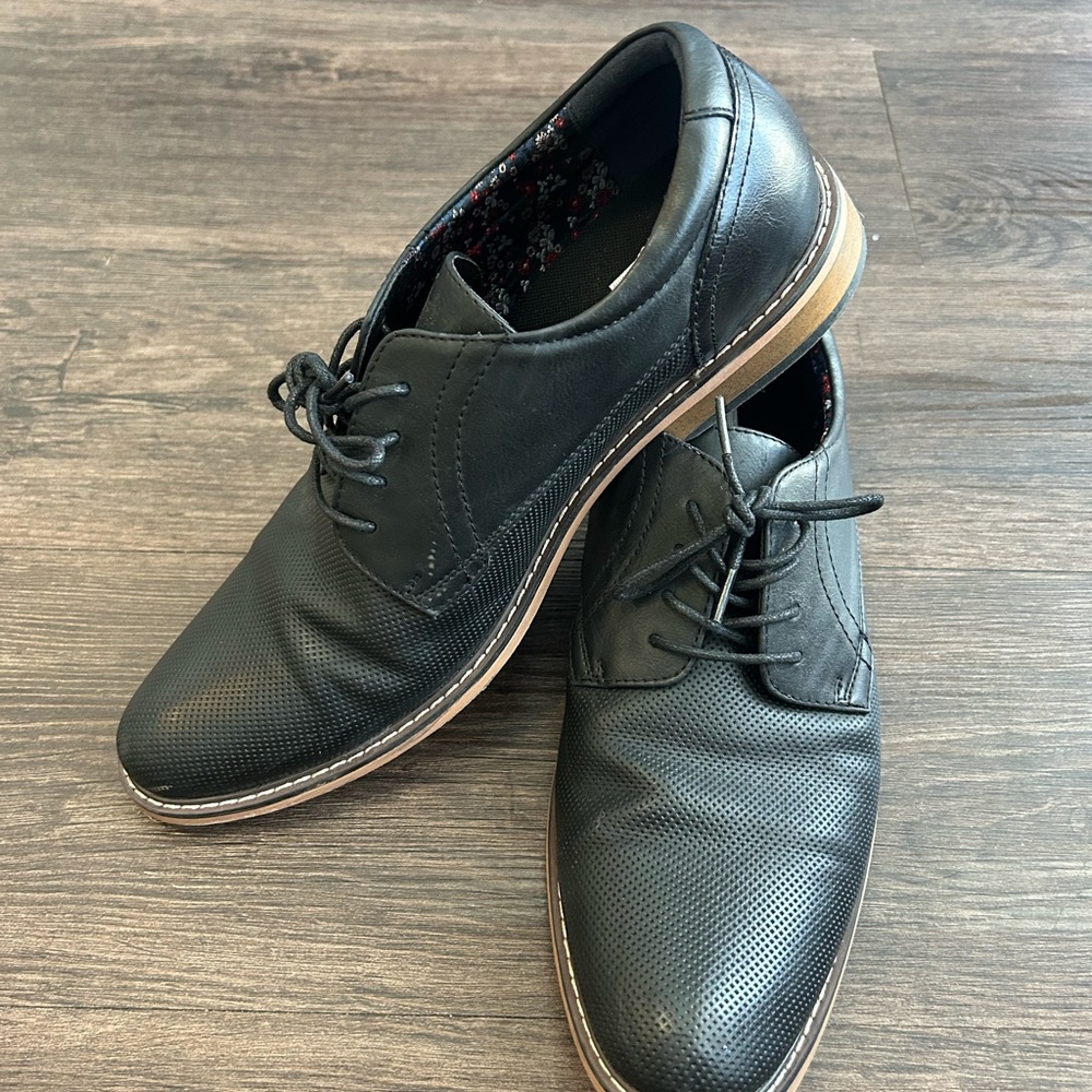 Madden Black Textured Oxfords